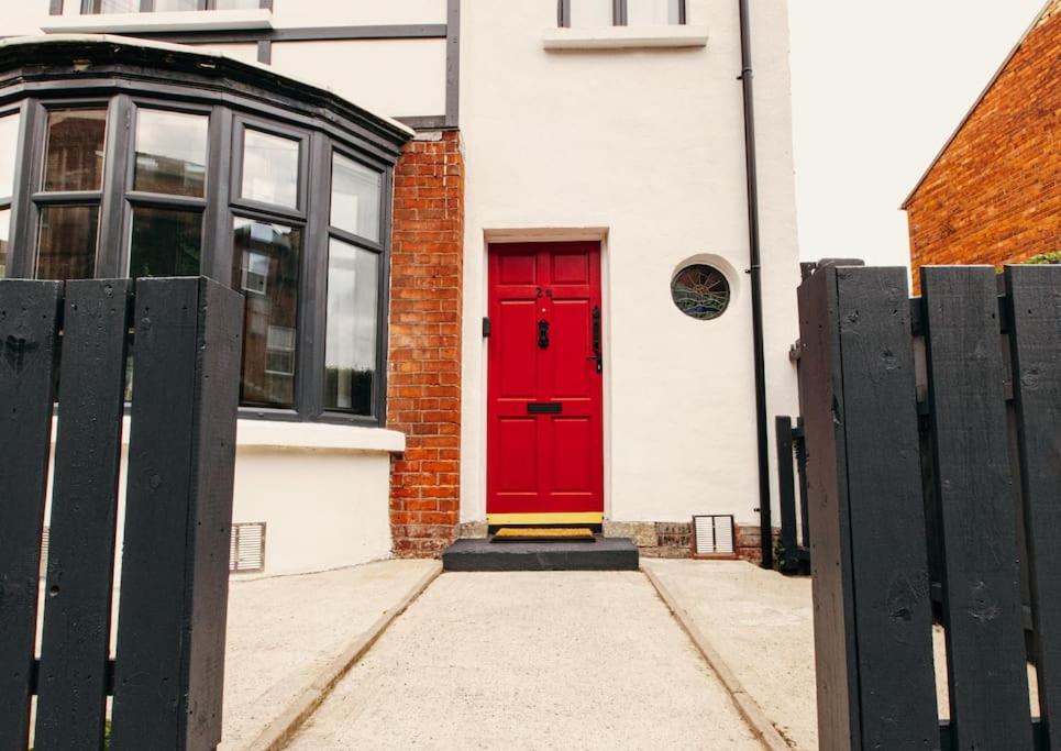 Friars Bush House Belfast - Stunning 4 Bedroom Detached House In Exclusive Queens Quarter Luxury Belfast City Centre מראה חיצוני תמונה