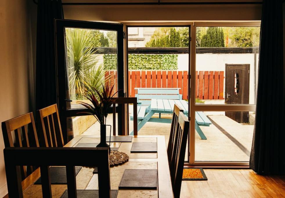 Friars Bush House Belfast - Stunning 4 Bedroom Detached House In Exclusive Queens Quarter Luxury Belfast City Centre מראה חיצוני תמונה