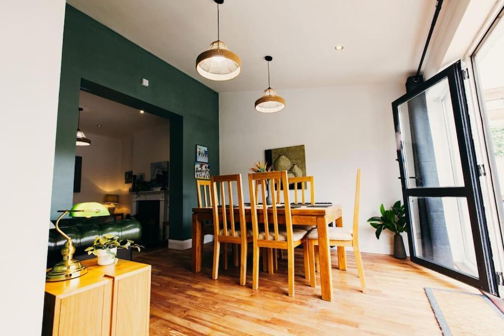 Friars Bush House Belfast - Stunning 4 Bedroom Detached House In Exclusive Queens Quarter Luxury Belfast City Centre מראה חיצוני תמונה