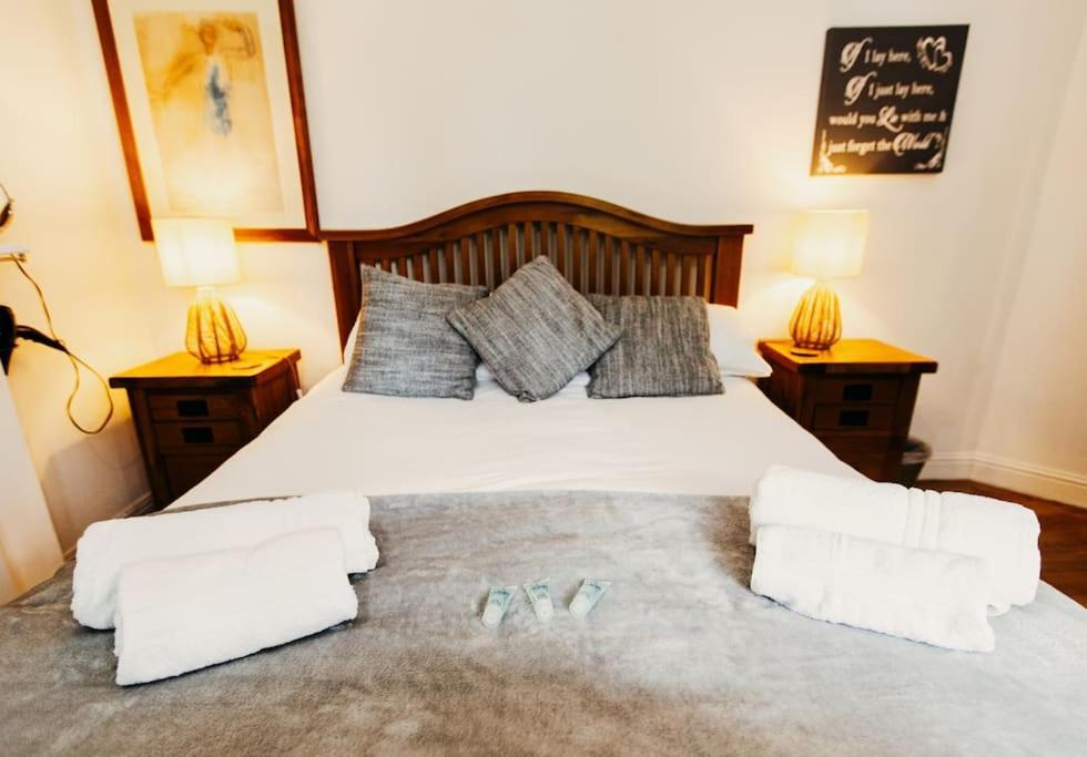 Friars Bush House Belfast - Stunning 4 Bedroom Detached House In Exclusive Queens Quarter Luxury Belfast City Centre מראה חיצוני תמונה