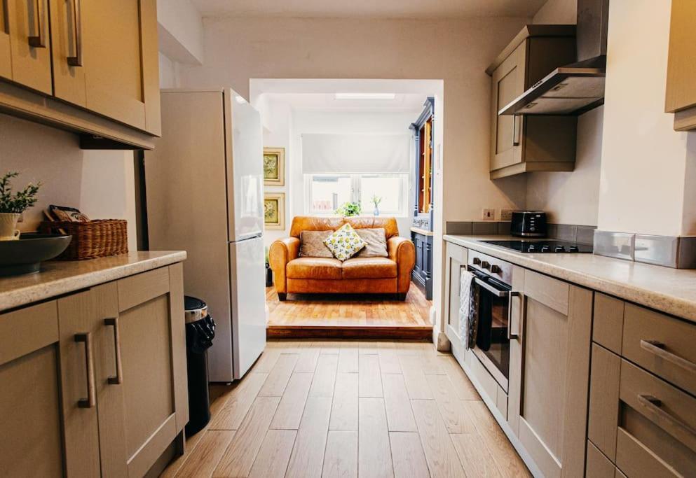 Friars Bush House Belfast - Stunning 4 Bedroom Detached House In Exclusive Queens Quarter Luxury Belfast City Centre מראה חיצוני תמונה